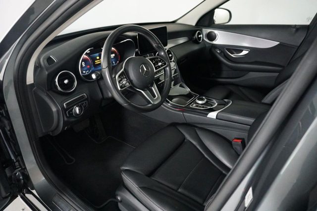 MERCEDES-BENZ C 220 usata, con Autoradio