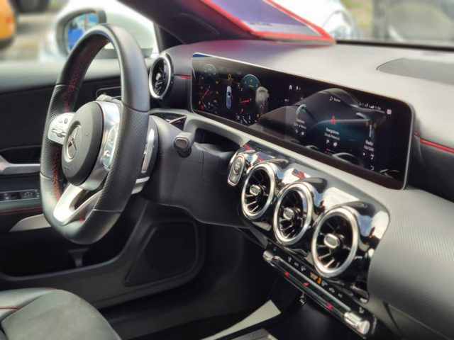 MERCEDES-BENZ A 180 usata, con Boardcomputer