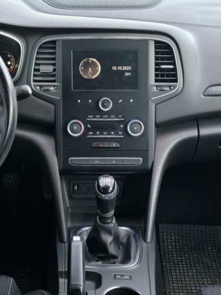 RENAULT Megane usata, con Controllo automatico clima