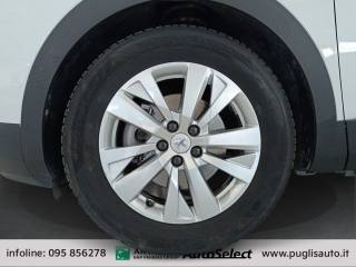 PEUGEOT 3008 usata, con Sistema di navigazione