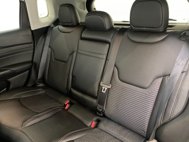 JEEP Compass usata, con Park Distance Control