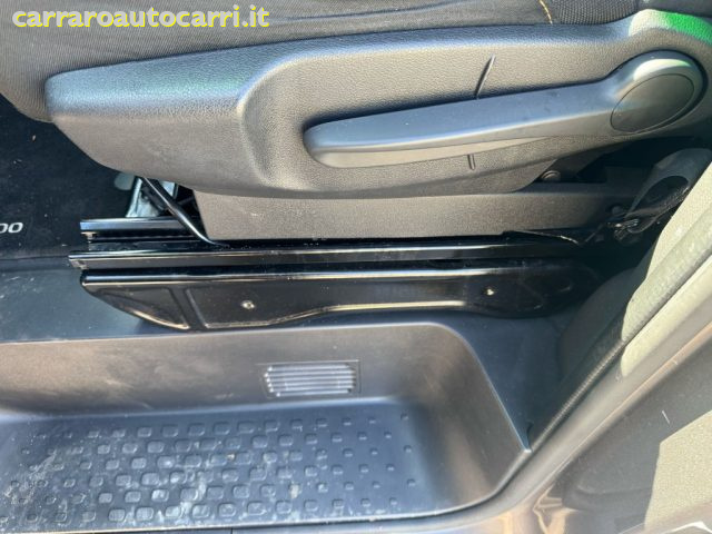 NISSAN NV300 usata, con Controllo vocale