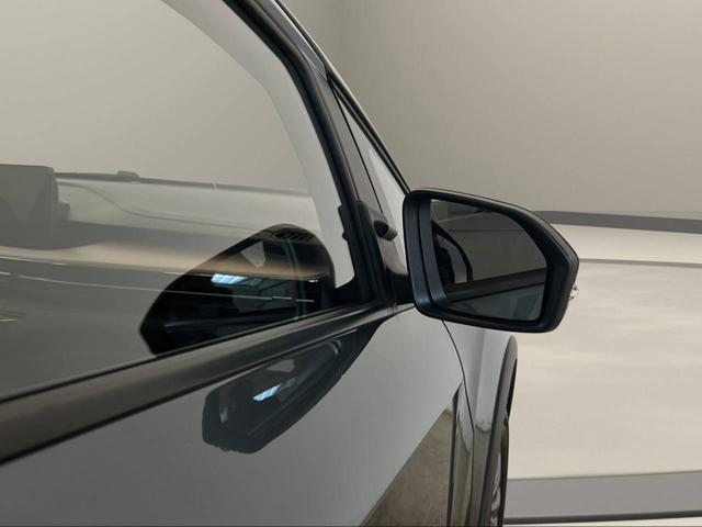 EMC Quattro usata, con Fari direzionali