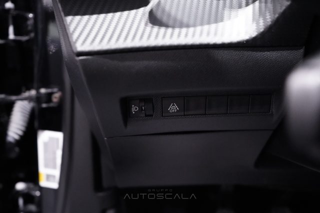 PEUGEOT 2008 usata, con Cruise Control
