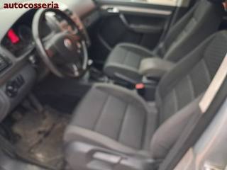 VOLKSWAGEN Touran usata 4