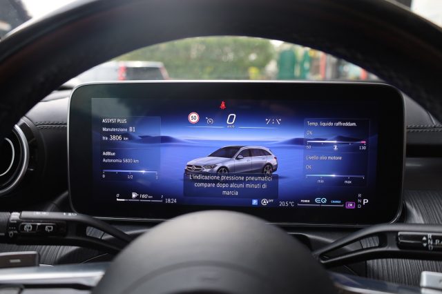 MERCEDES-BENZ C 200 usata, con Telecamera per parcheggio assistito