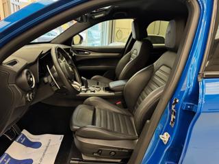 ALFA ROMEO Stelvio usata, con Autoradio