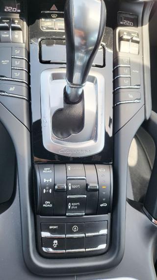 PORSCHE Cayenne usata, con Boardcomputer