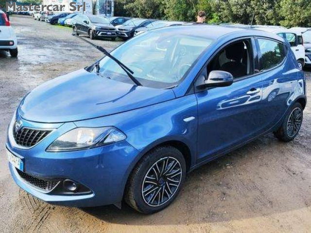 LANCIA Ypsilon usata, con Airbag