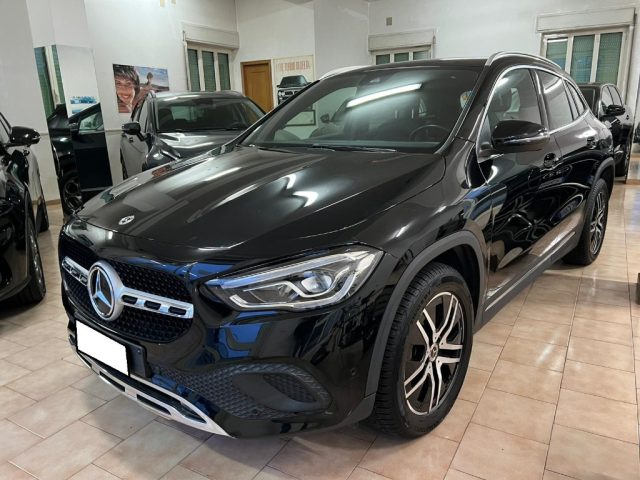 MERCEDES-BENZ GLA 180 usata 3