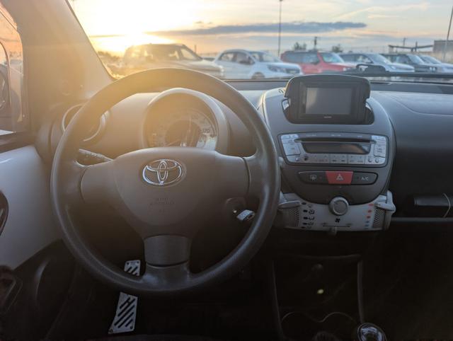 TOYOTA Aygo usata, con Chiusura centralizzata