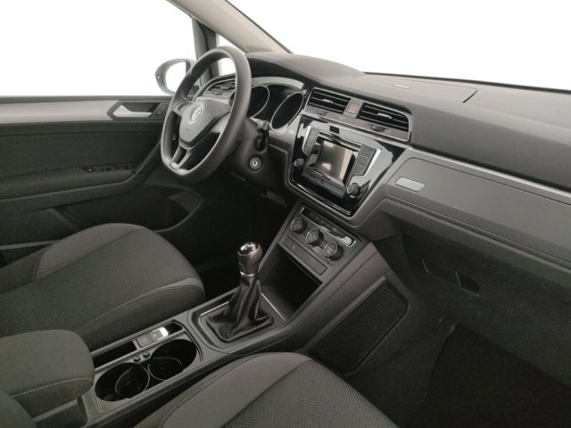 VOLKSWAGEN Touran usata, con ESP
