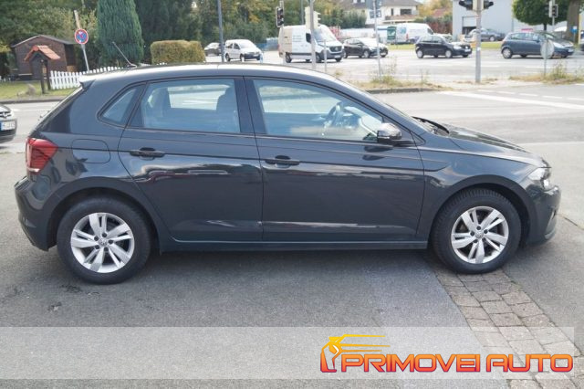 VOLKSWAGEN Polo usata, con Autoradio