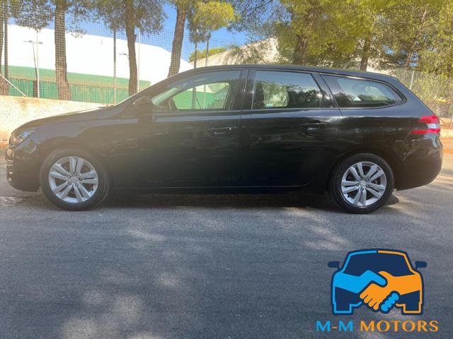 PEUGEOT 308 usata, con Alzacristalli elettrici