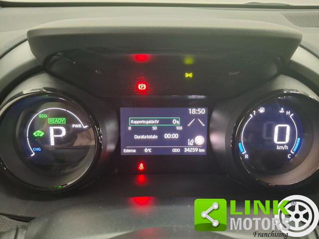 TOYOTA Yaris usata, con Autoradio