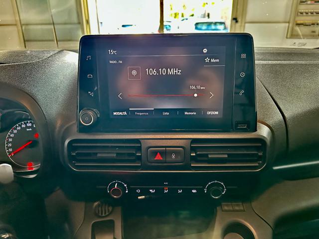 OPEL Combo usata, con Chiusura centralizzata