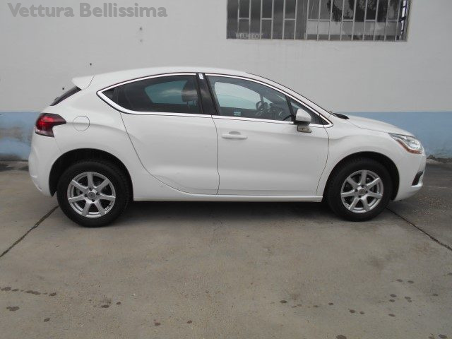 DS AUTOMOBILES DS 4 usata, con Airbag laterali