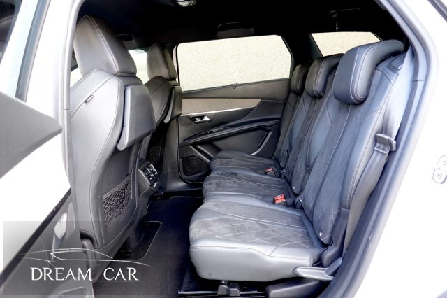 PEUGEOT 5008 usata, con Climatizzatore
