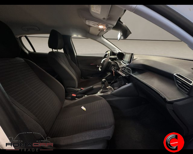 PEUGEOT 208 usata, con Sedile posteriore sdoppiato