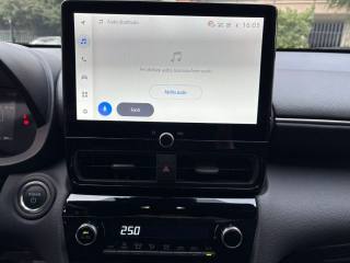 TOYOTA Yaris Cross usata, con Fendinebbia