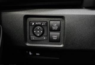 TOYOTA Yaris usata, con Sistema di navigazione