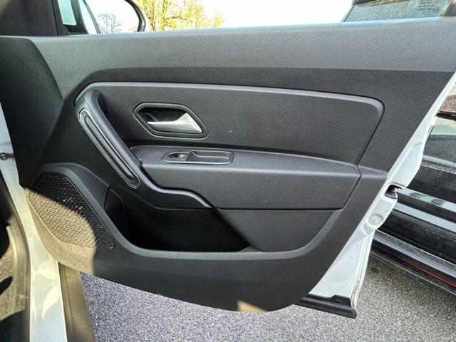 DACIA Duster usata, con USB