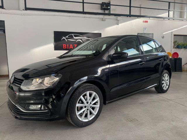 VOLKSWAGEN Polo usata, con Autoradio