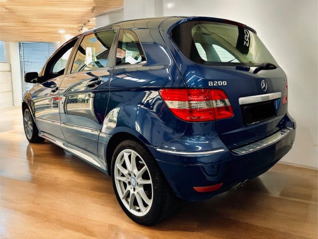 MERCEDES-BENZ B 200 usata, con Alzacristalli elettrici