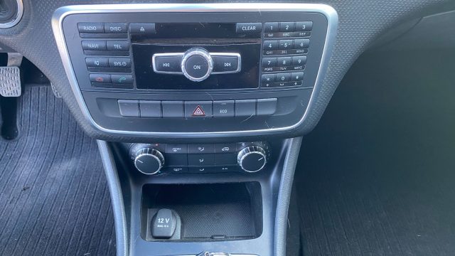 MERCEDES-BENZ A 180 usata, con Fari Xenon