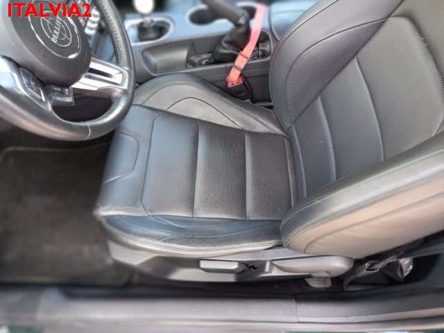FORD Mustang usata, con USB