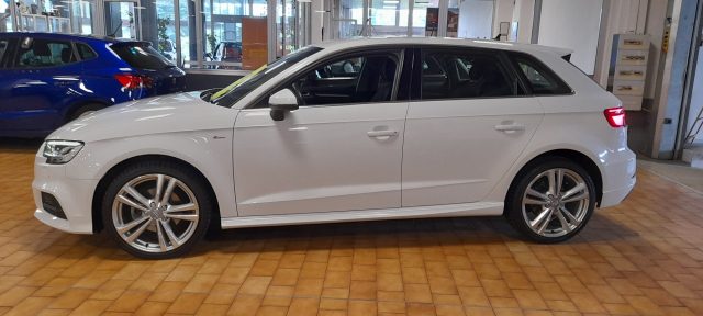 AUDI A3 usata, con Autoradio