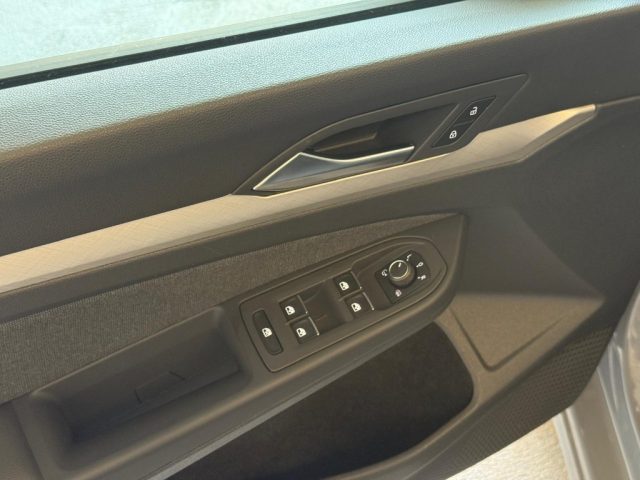 VOLKSWAGEN Golf usata, con Climatizzatore