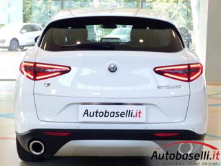 ALFA ROMEO Stelvio usata, con Controllo automatico clima