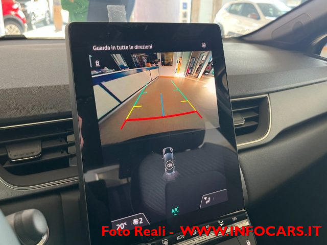 RENAULT Captur usata, con USB