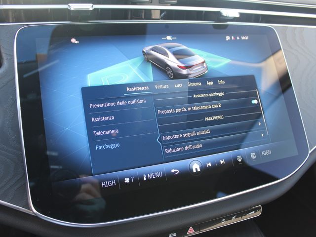 MERCEDES-BENZ E 220 usata, con Chiusura centralizzata telecomandata