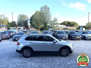 VOLKSWAGEN Tiguan usata, con Boardcomputer