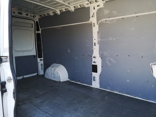 PEUGEOT Boxer usata, con ESP