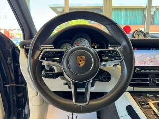 PORSCHE Macan usata, con Boardcomputer
