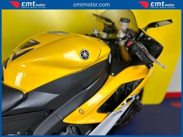 YAMAHA YZF R6 usata 12