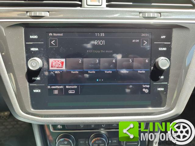 VOLKSWAGEN Tiguan usata, con USB