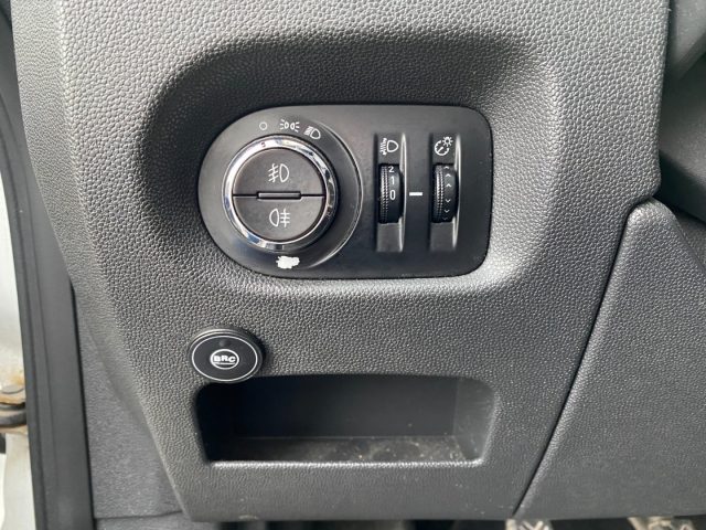 OPEL Corsa usata, con Immobilizzatore elettronico