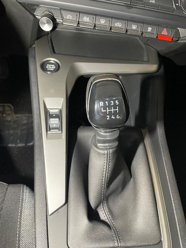 PEUGEOT 308 usata, con Controllo trazione