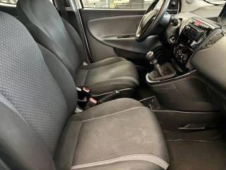 LANCIA Ypsilon usata, con Servosterzo