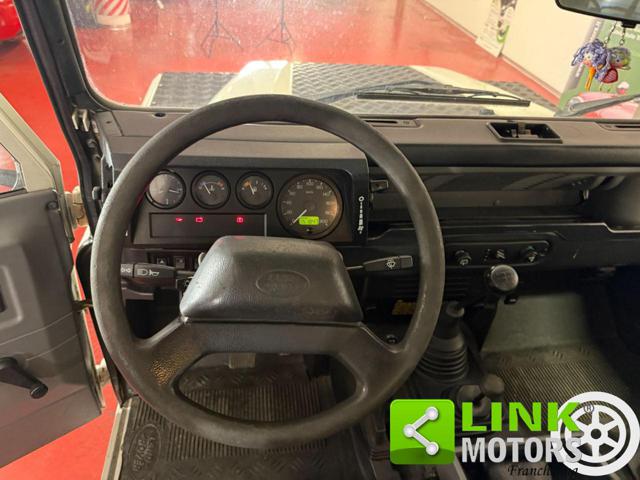 LAND ROVER Defender usata 10