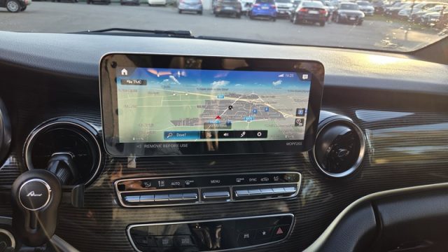 MERCEDES-BENZ V 300 usata, con Vetri oscurati