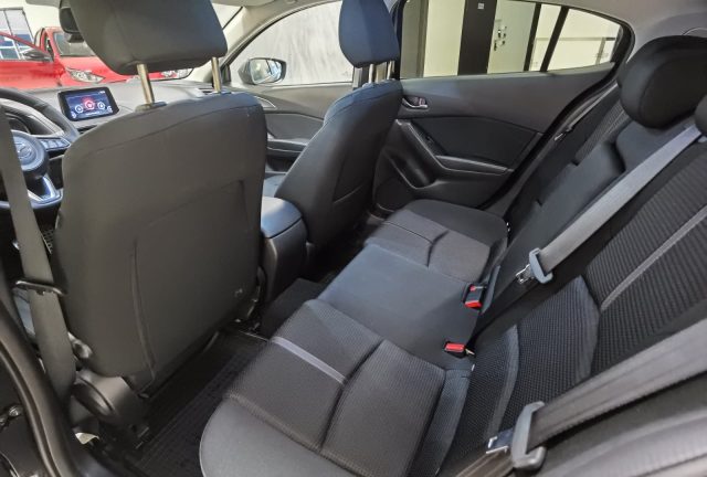 MAZDA 3 usata, con Specchietti laterali elettrici