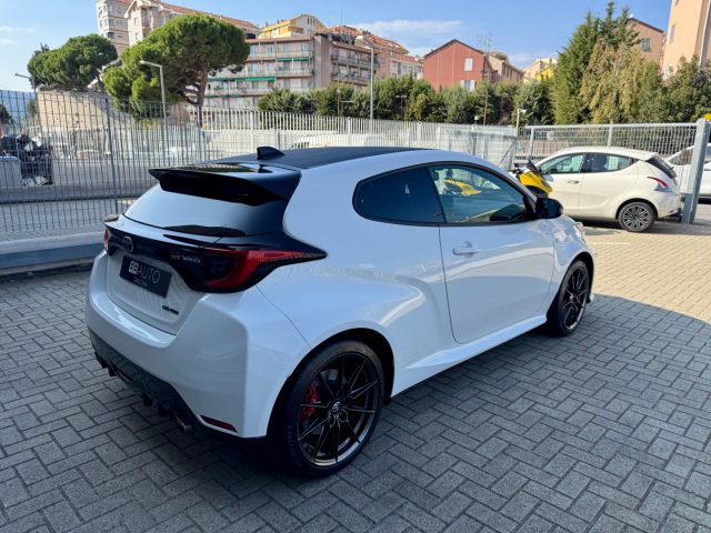 TOYOTA Yaris usata, con Cerchi in lega