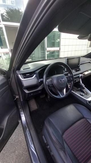 TOYOTA RAV 4 MY23 usata, con Cerchi in lega