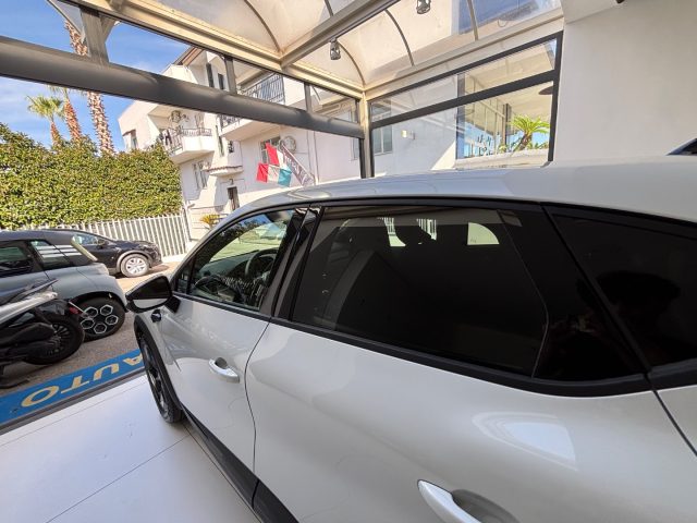 RENAULT Captur usata, con Sensori di parcheggio posteriori