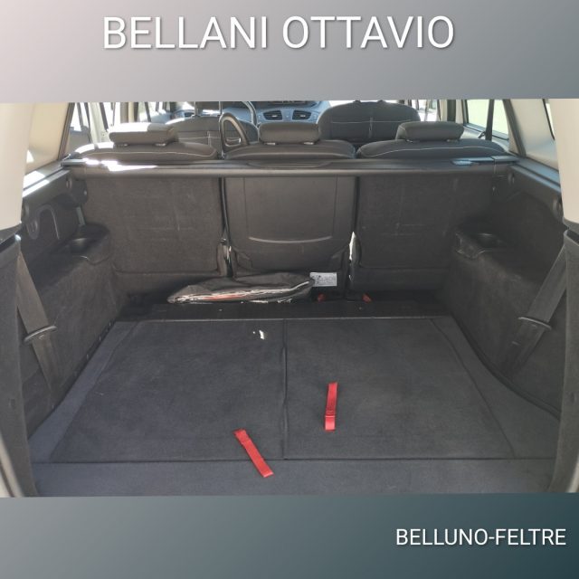 RENAULT Scenic usata, con Cruise Control